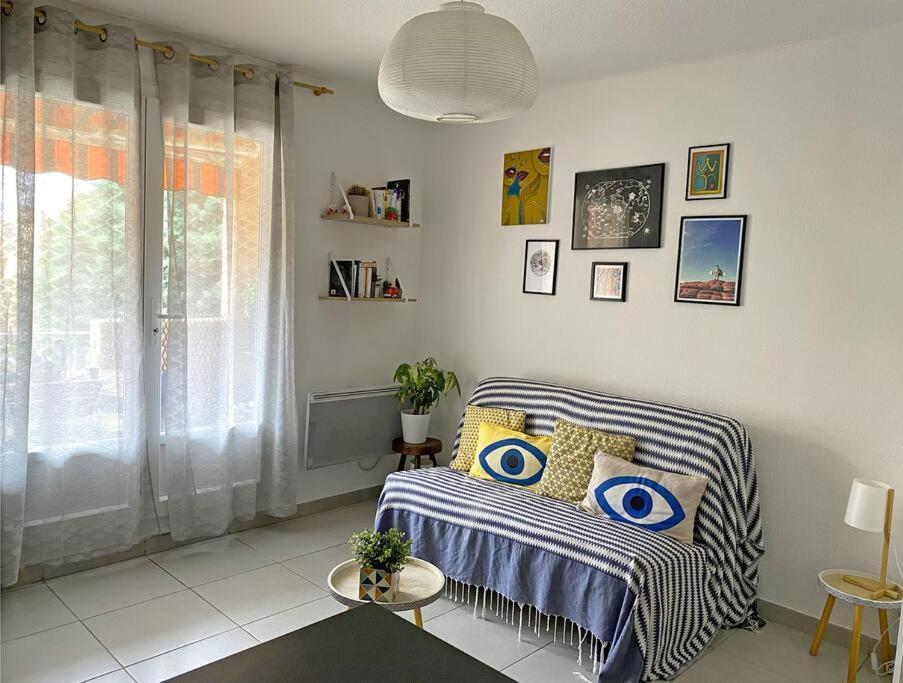 Ferienwohnung Joli Studio A 6 Min A Pied De La Plage Sanary-sur-Mer Exterior foto